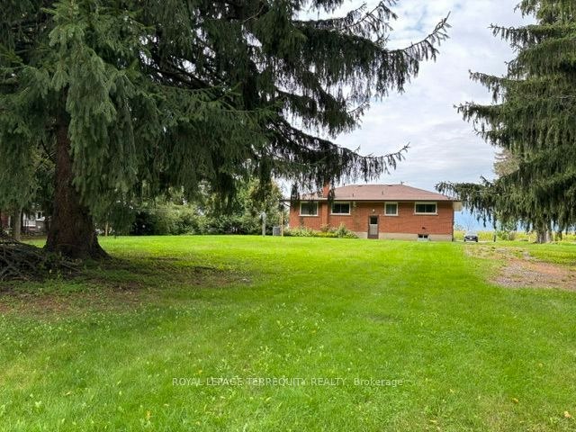 7421 Cochrane Street, Whitby, ON, L1M 1R1 - 9