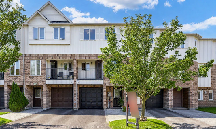 1532 Hummingbird Court