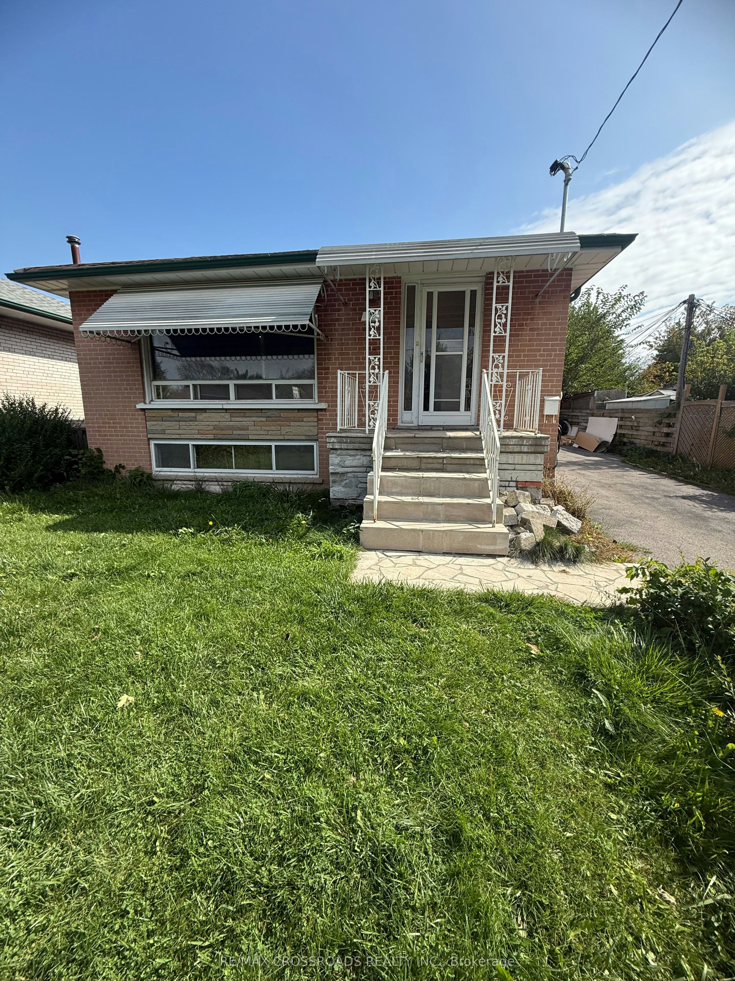 3 Baybrook Crescent, Toronto, ON, M1H 2R5 - 3