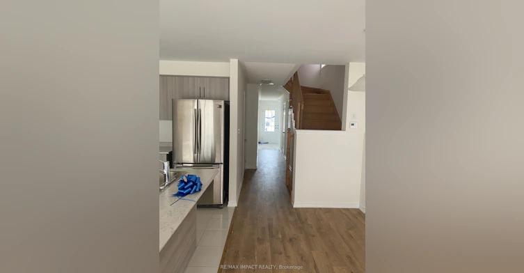 144 Ice Palace Crescent, Oshawa, ON, L1L 0G9 - 4