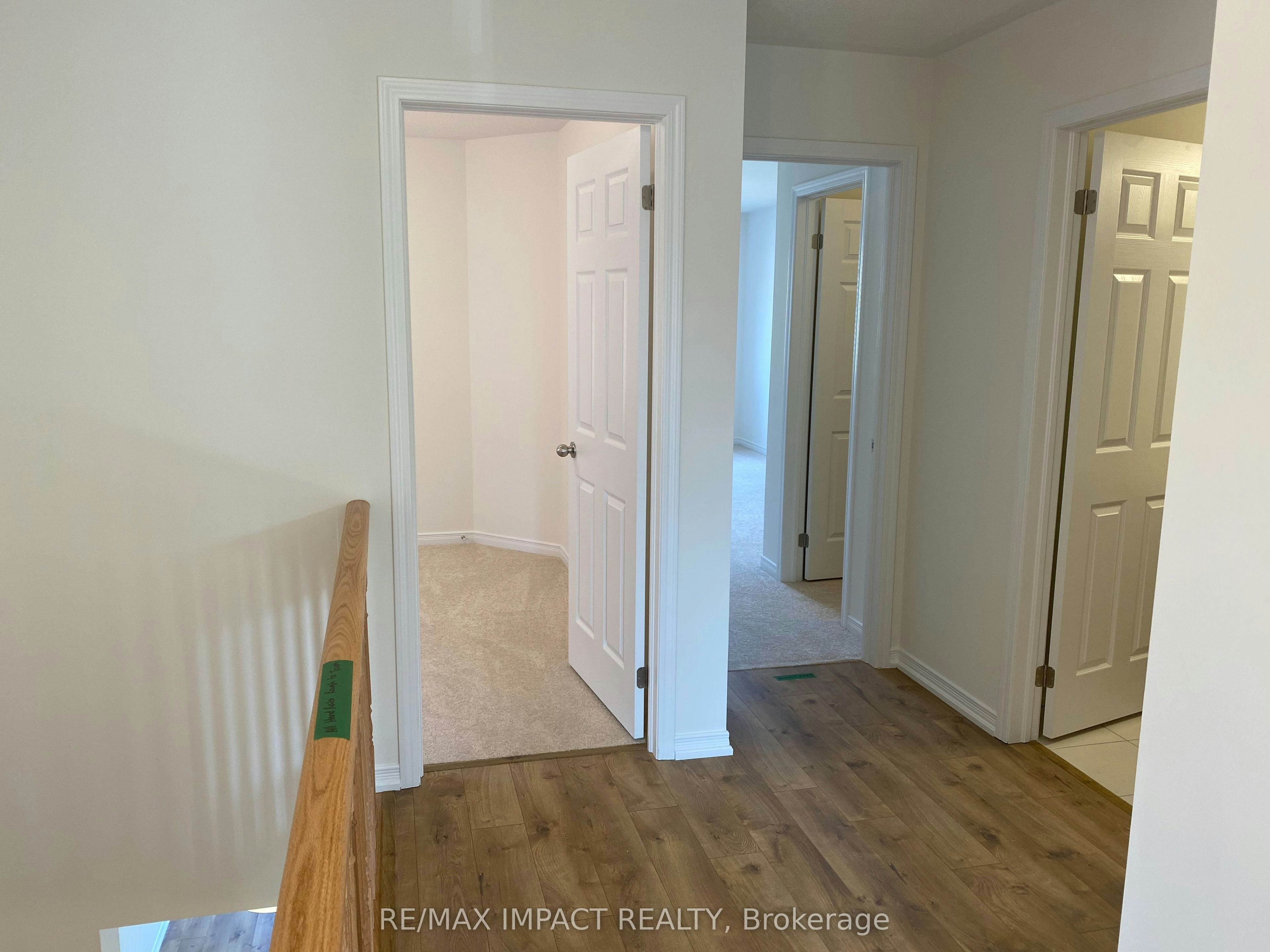 144 Ice Palace Crescent, Oshawa, ON, L1L 0G9 - 10