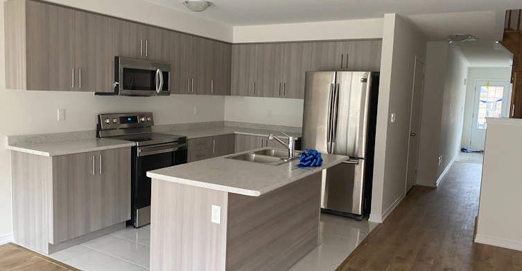 144 Ice Palace Crescent, Oshawa, ON, L1L 0G9 - 5