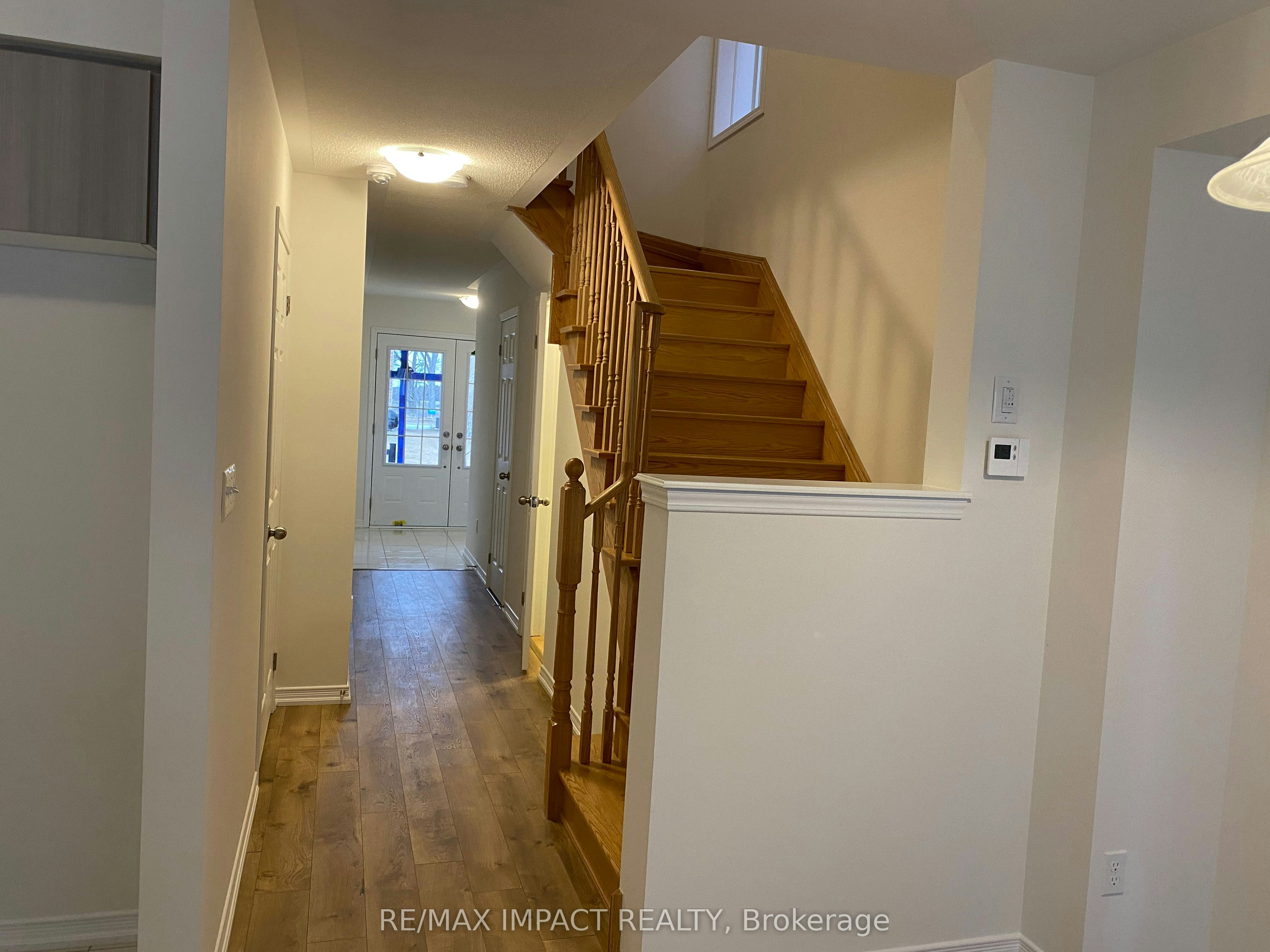144 Ice Palace Crescent, Oshawa, ON, L1L 0G9 - 7
