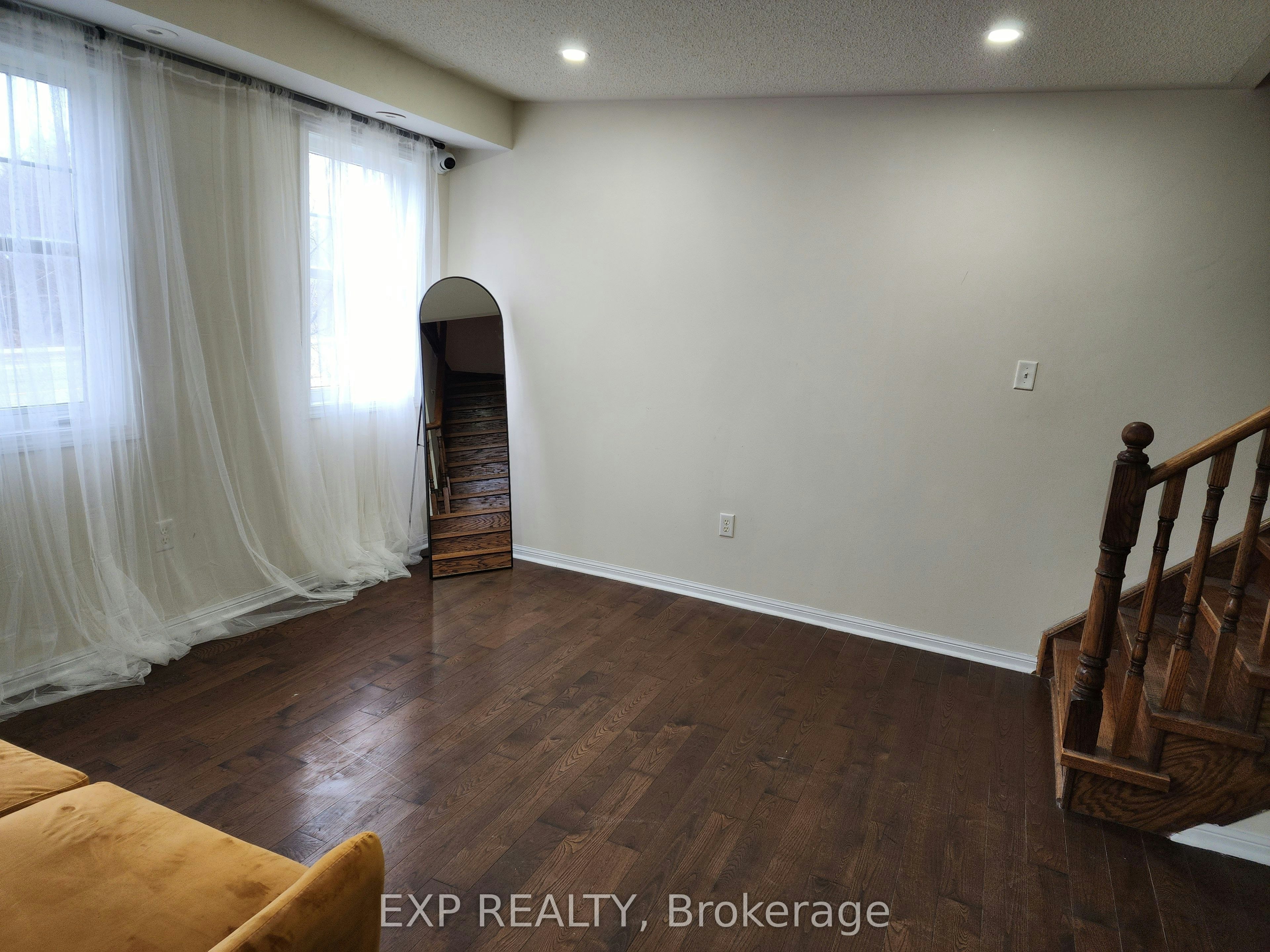 UNIT 2-8822 Sheppard Avenue E, Toronto, ON, M1B 6J4 - 9