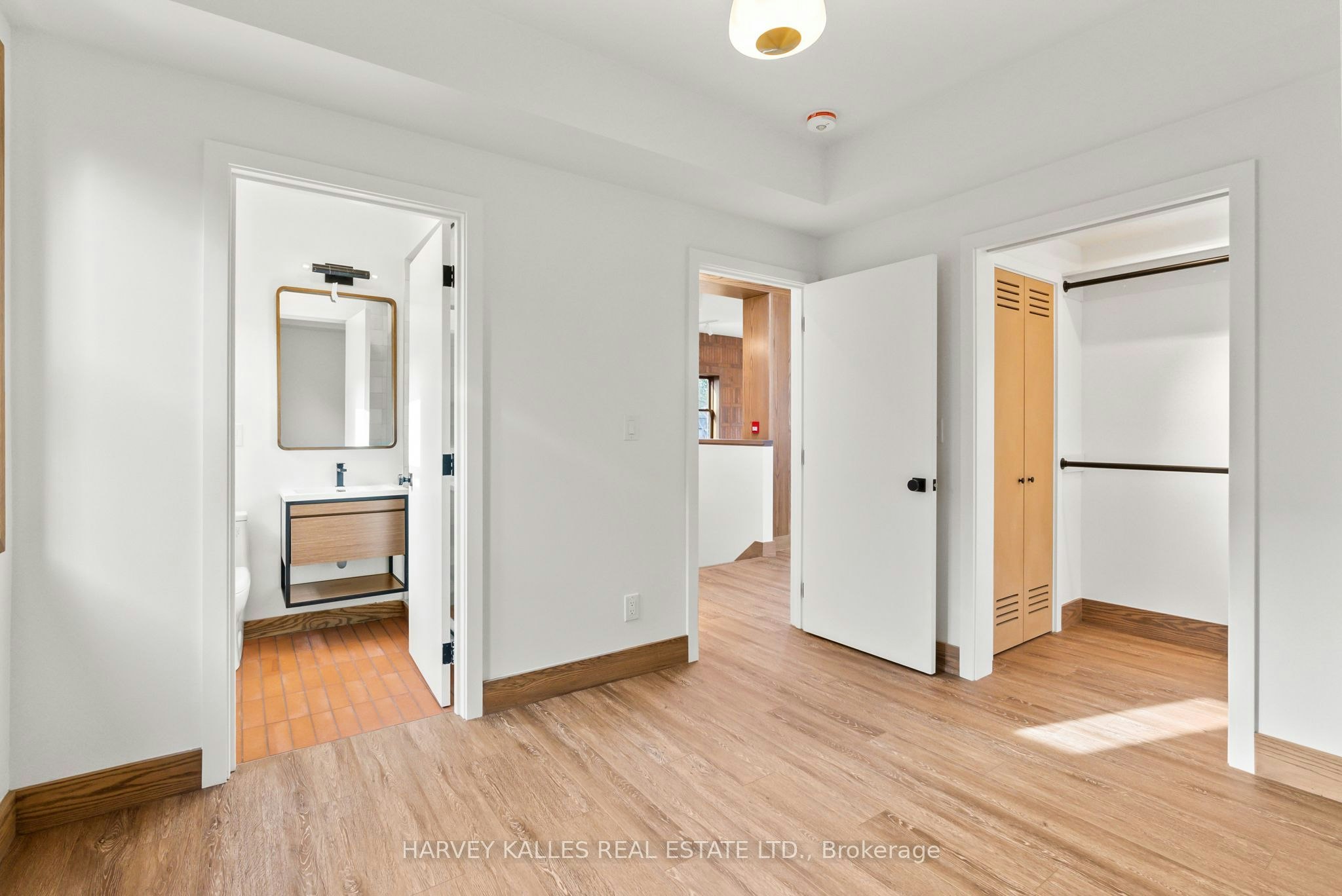 One-663 Greenwood Avenue, Toronto, ON, M4J 4B3 - 18