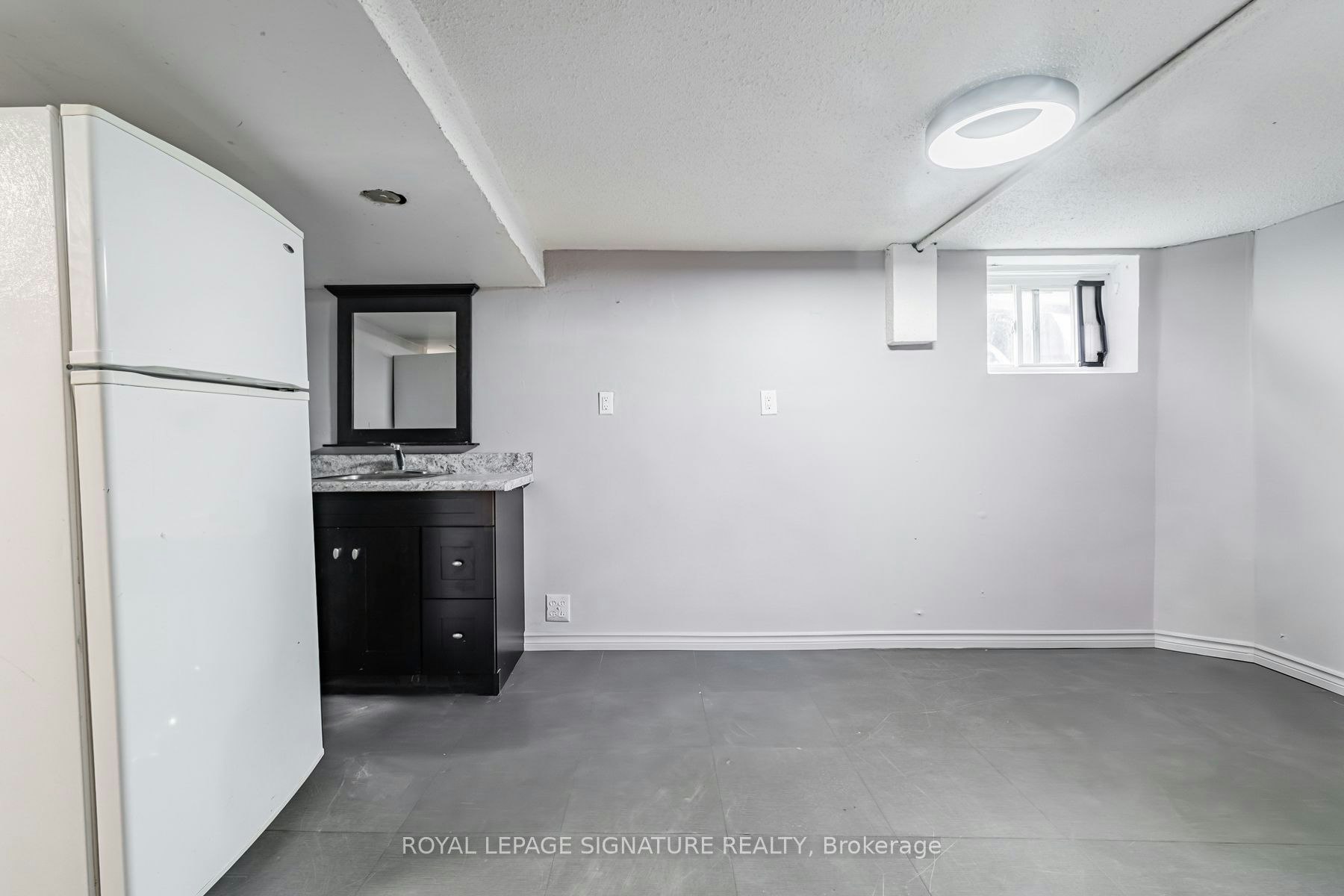 2935 St Clair Avenue E, Toronto, ON, M4B 1N9 - 22