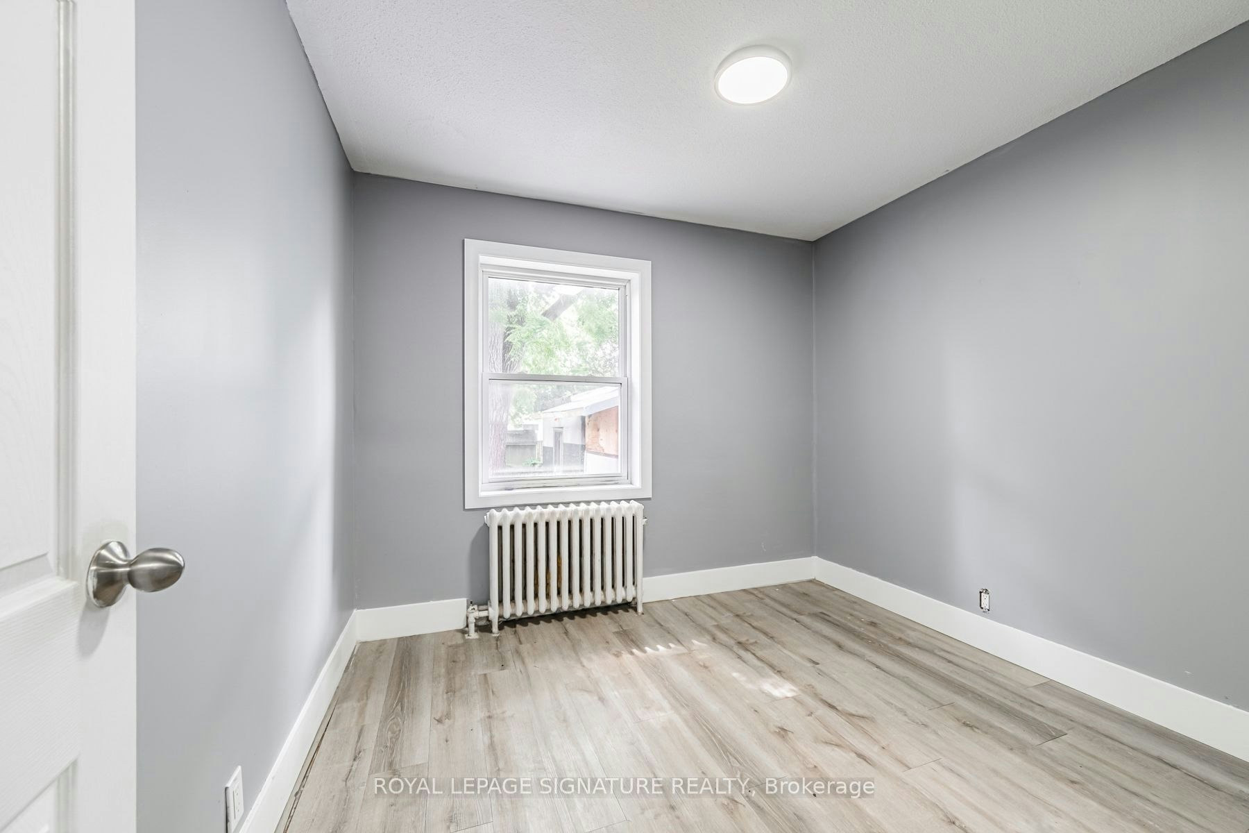2935 St Clair Avenue E, Toronto, ON, M4B 1N9 - 12
