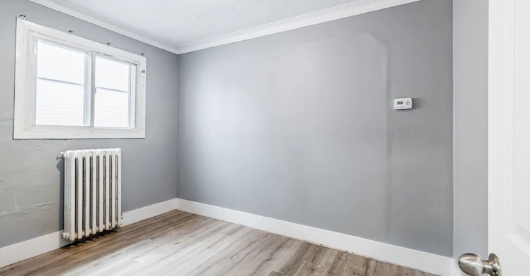 2935 St Clair Avenue E, Toronto, ON, M4B 1N9 - 10