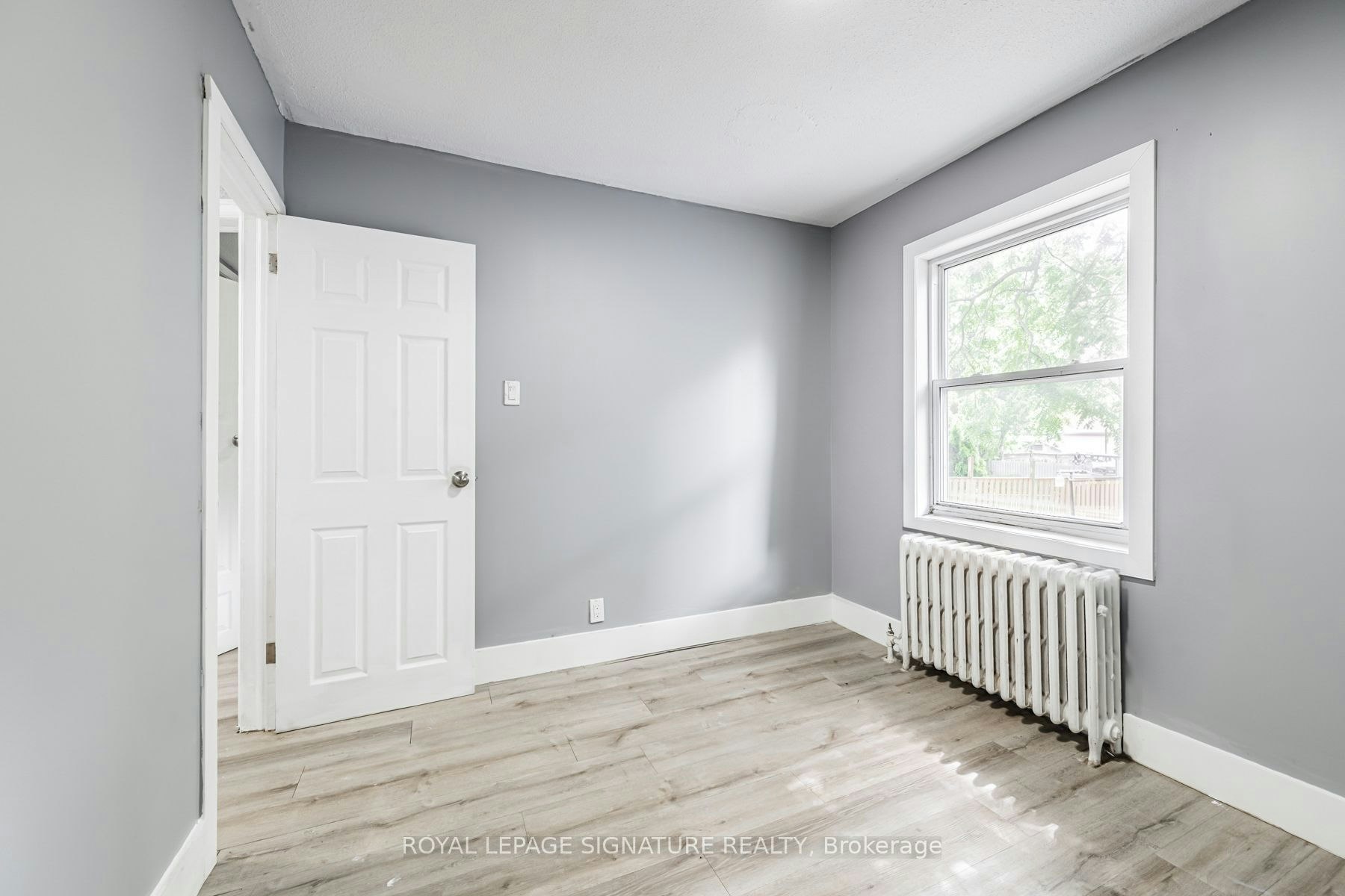 2935 St Clair Avenue E, Toronto, ON, M4B 1N9 - 14