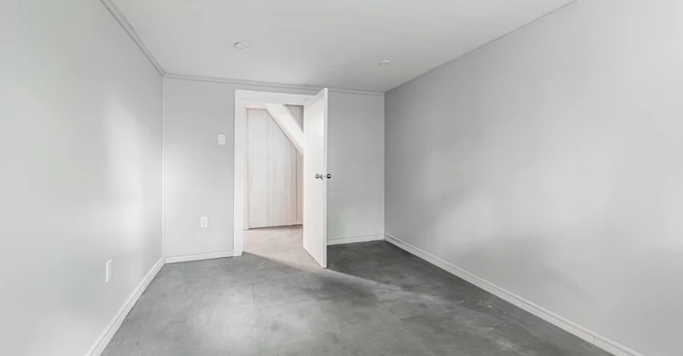 2935 St Clair Avenue E, Toronto, ON, M4B 1N9 - 30