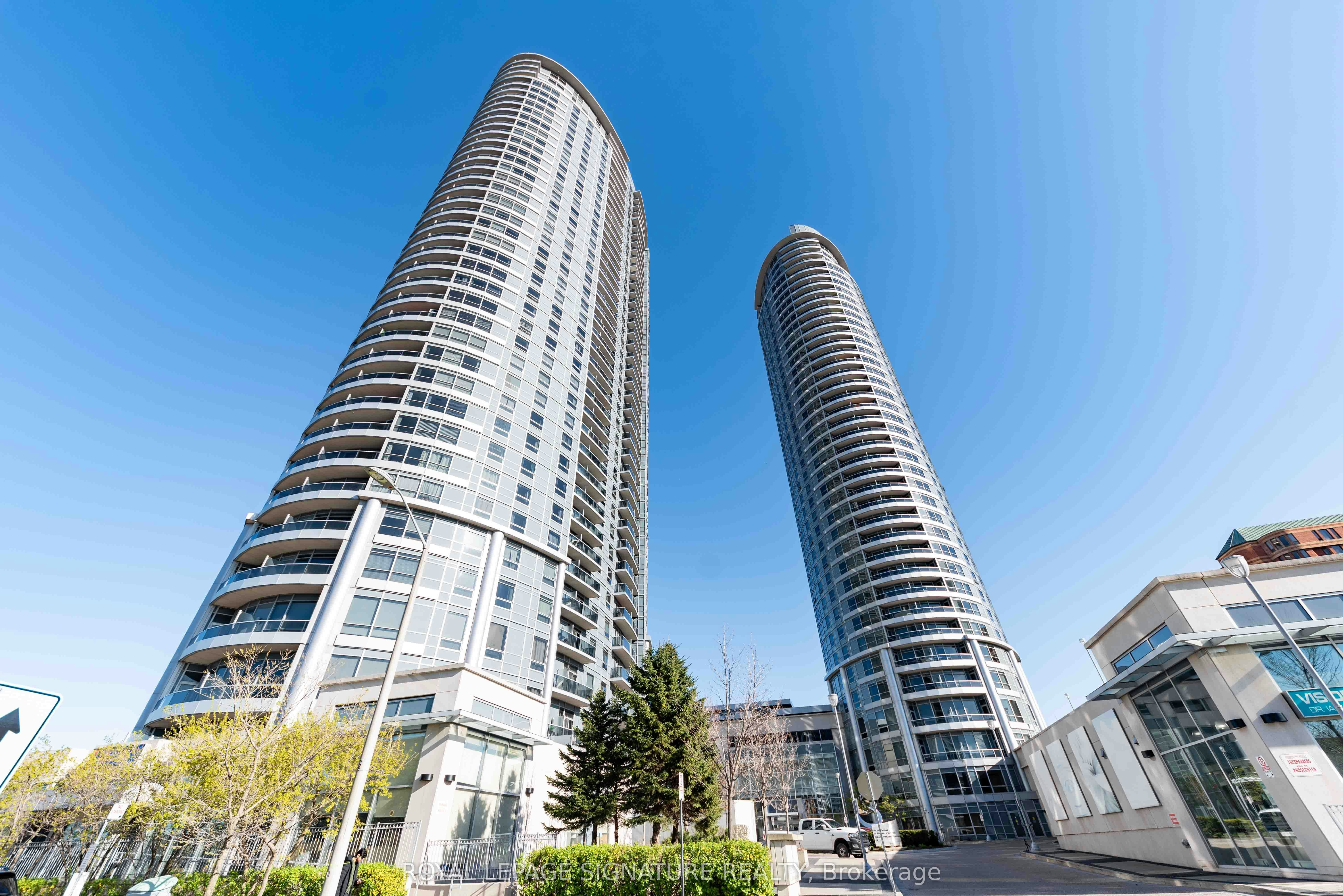1423-135 Village Green Square, Toronto, ON, M1S 0G4