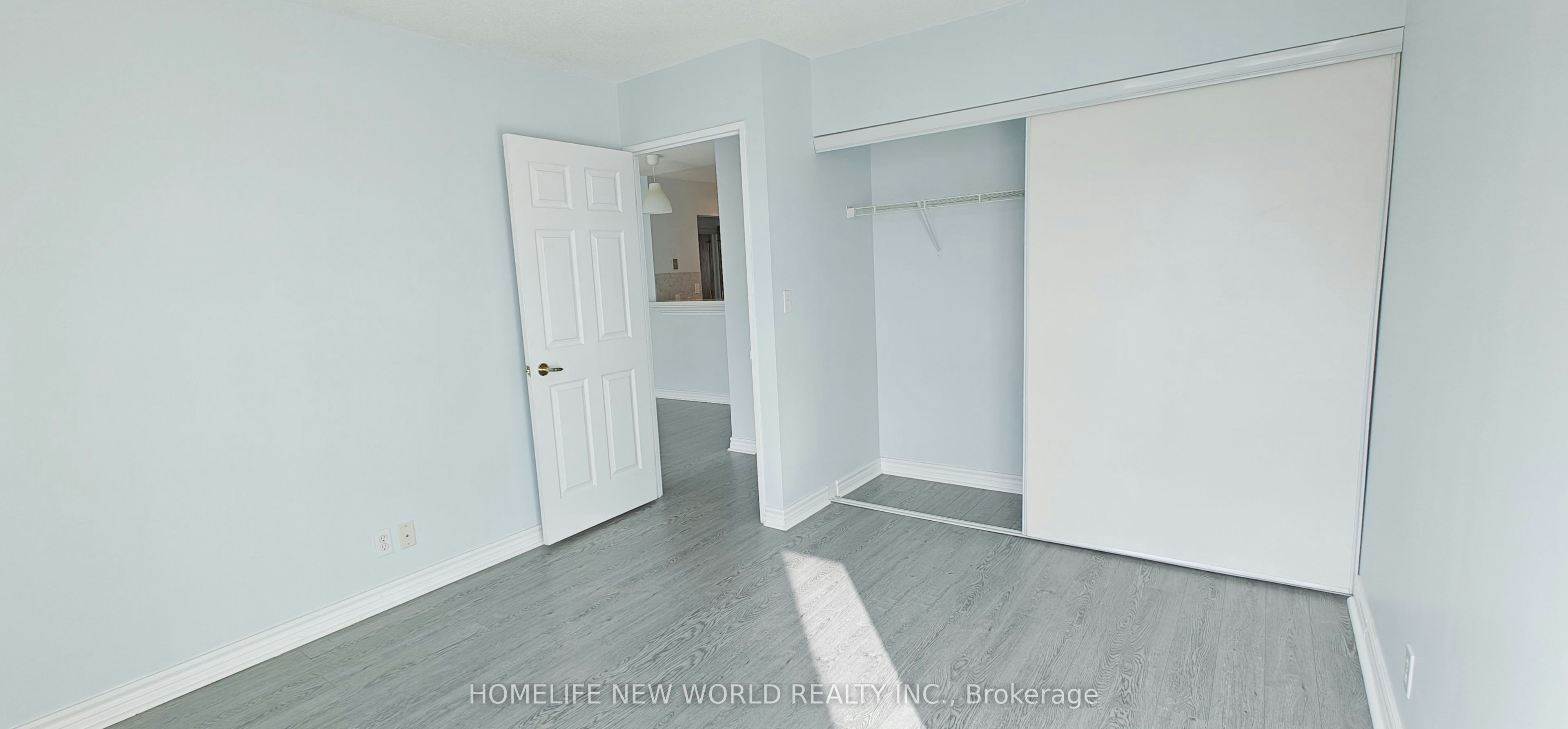 806-1 Lee Centre Drive, Toronto, ON, M1H 3J2 - 19