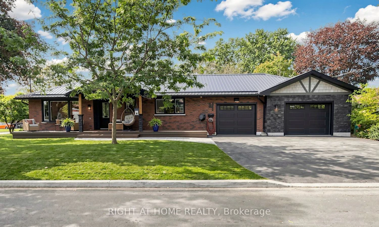 4 Flett Street