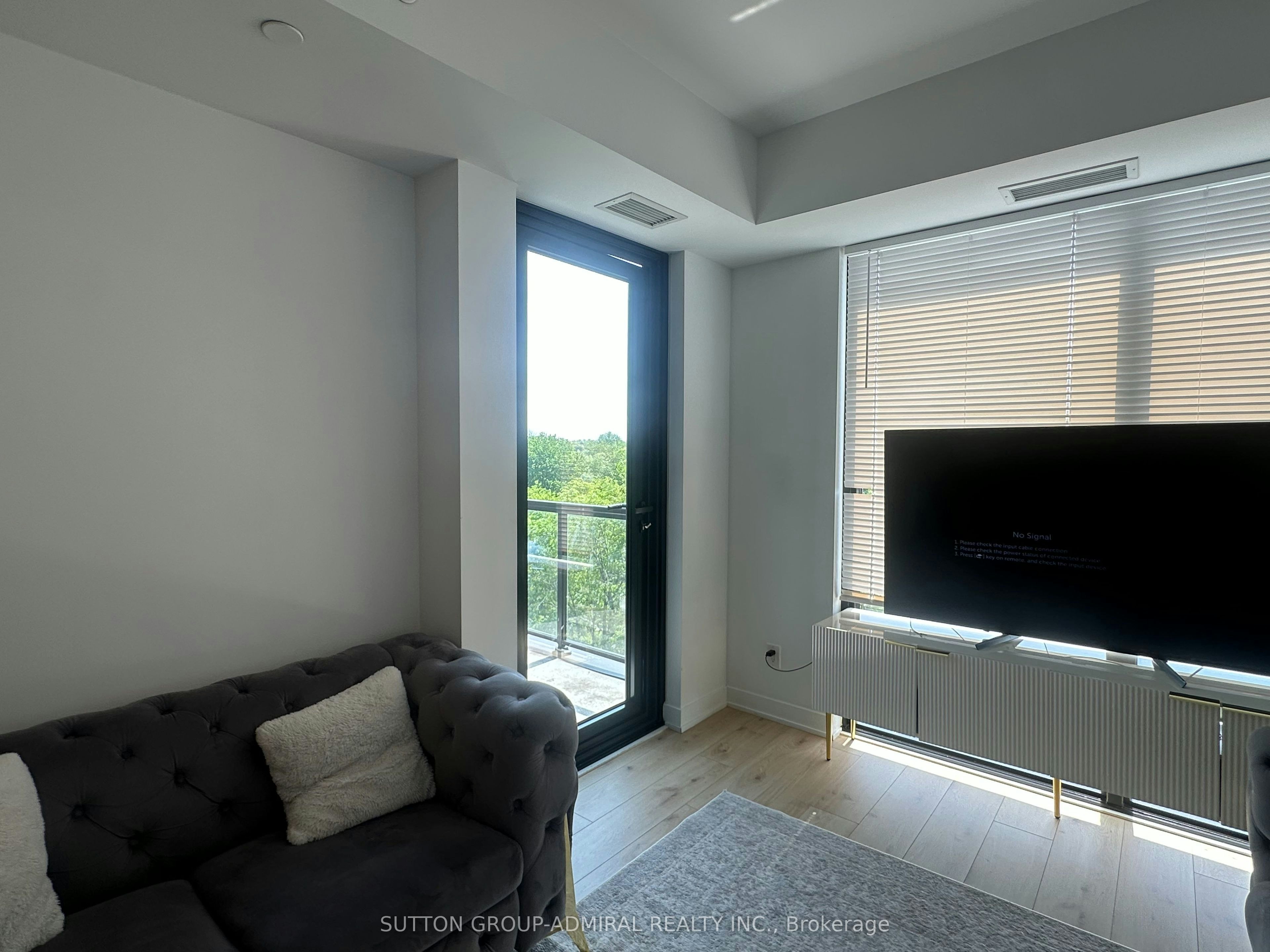 724-2799 Kingston Road, Toronto, ON, M1M 1N1 - 8