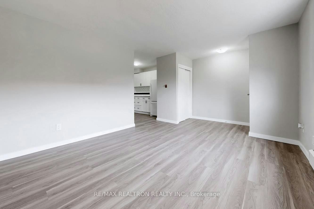 3-362 Elgin Court, Oshawa, ON, L1J 2P4 - 11