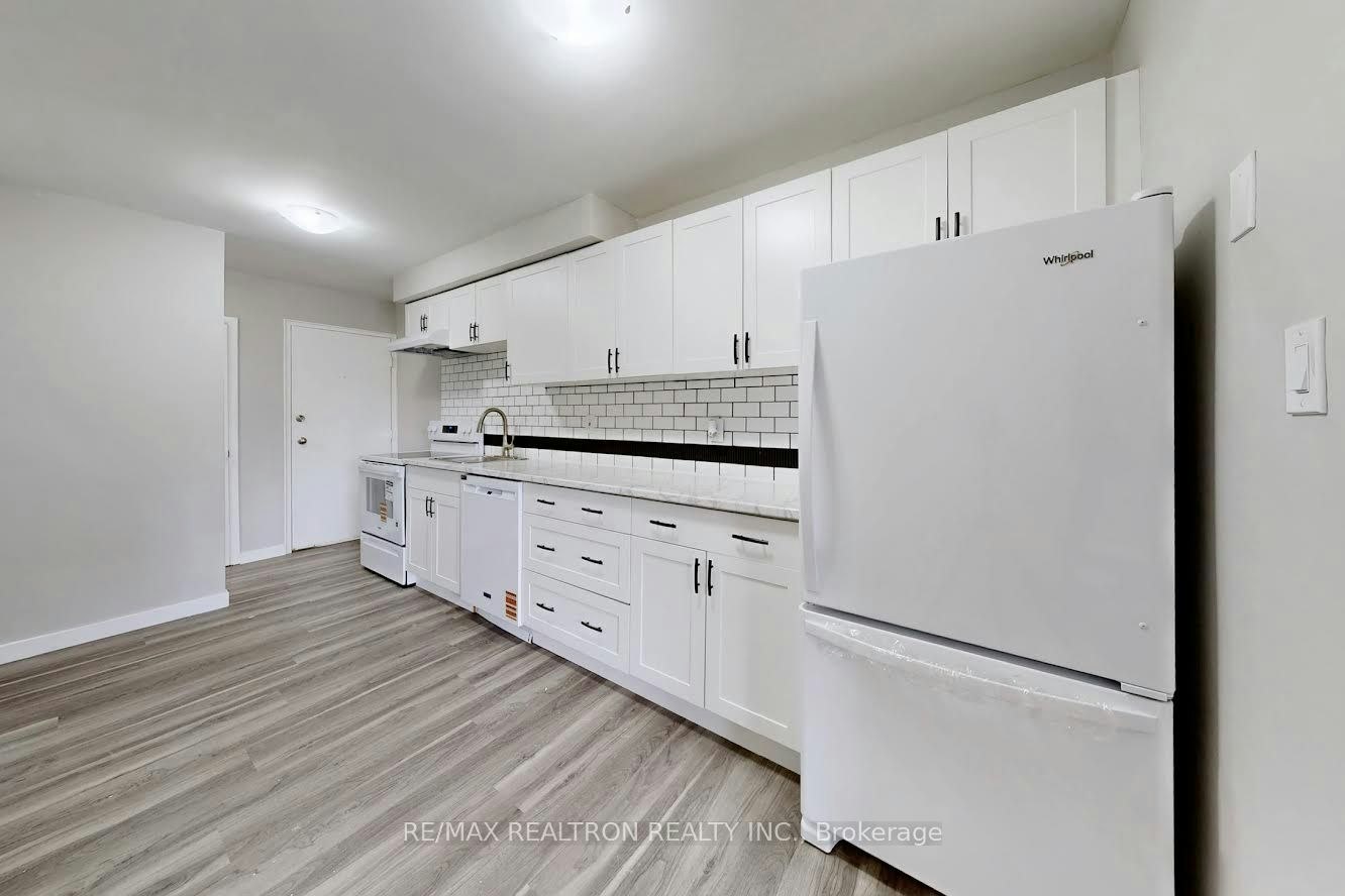 3-362 Elgin Court, Oshawa, ON, L1J 2P4 - 5