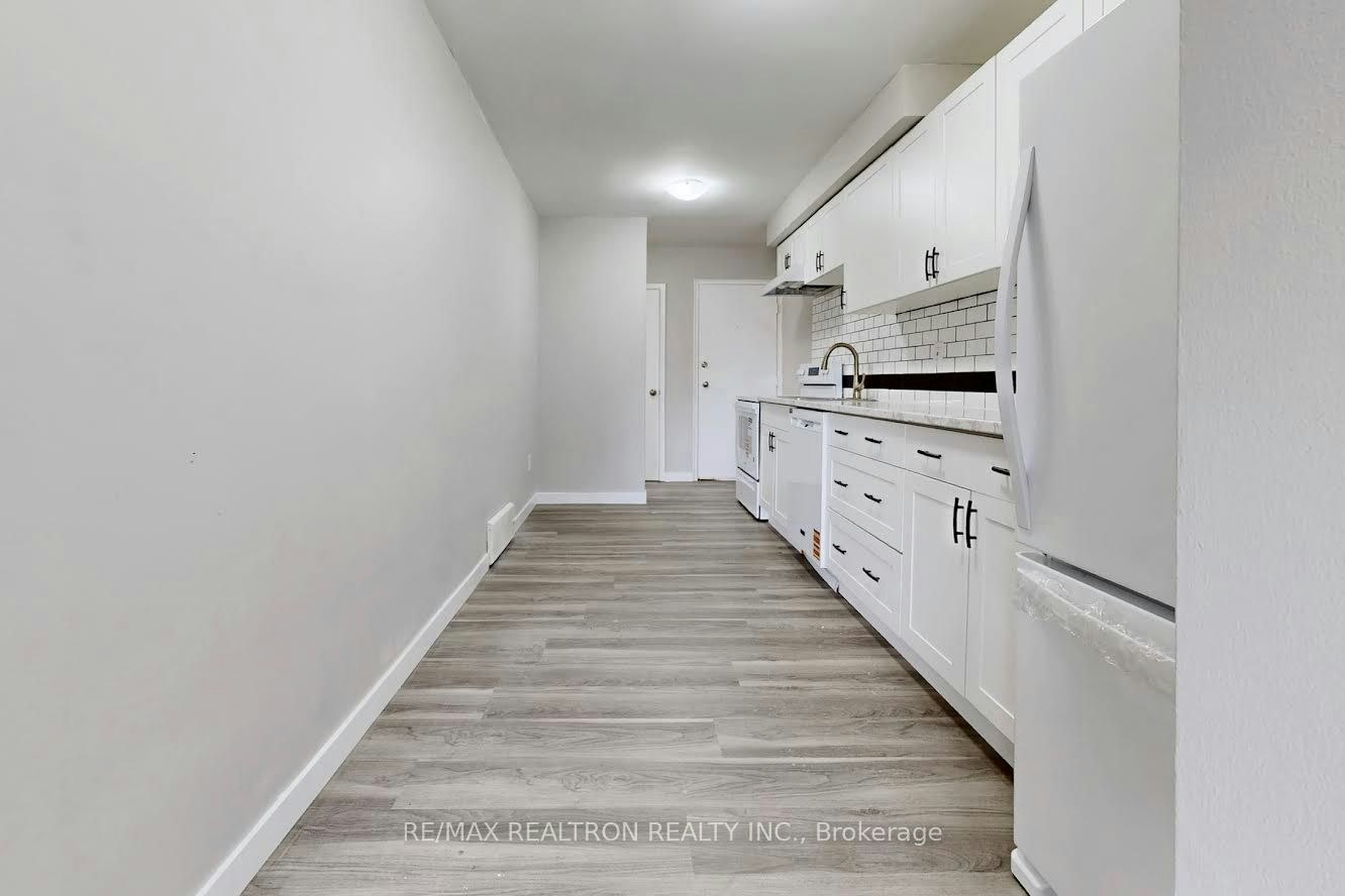 3-362 Elgin Court, Oshawa, ON, L1J 2P4 - 8
