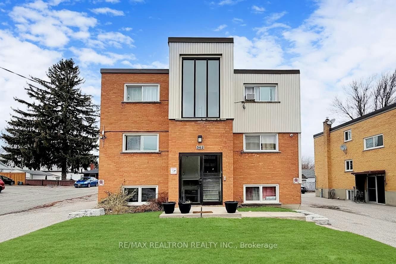 3-362 Elgin Court, Oshawa, ON, L1J 2P4