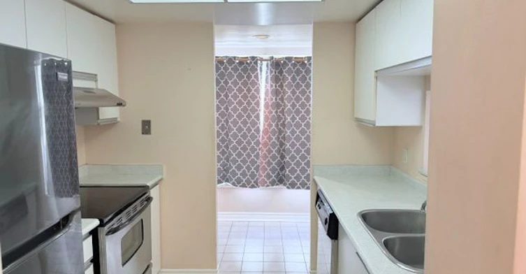 618-2550 Lawrence Avenue E, Toronto, ON, M1P 2R7 - 12