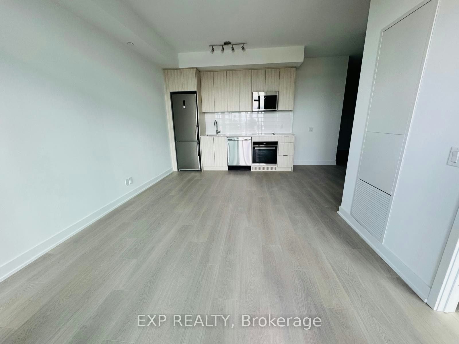 502-20 Deans Drive, Toronto, ON, M1L 0J7 - 17