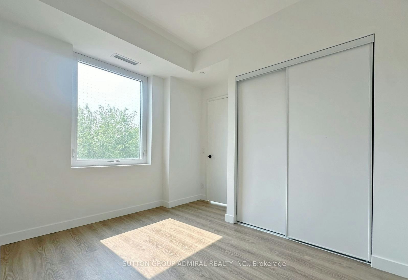 328-1050 Eastern Avenue, Toronto, ON, M4L 0B7 - 5