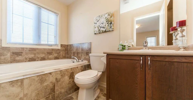 37 Comfort Way, Whitby, ON, L1N 0K5 - 15