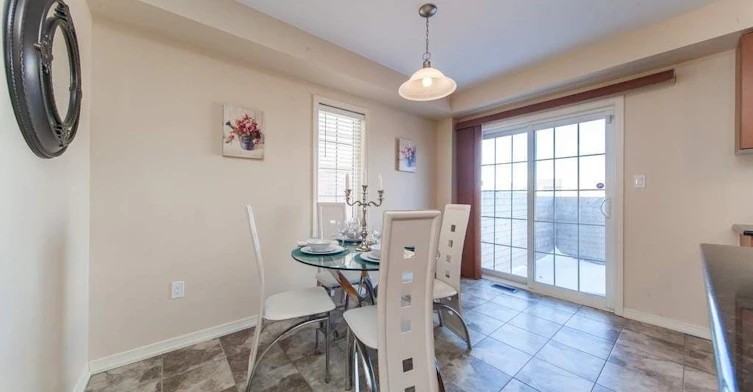 37 Comfort Way, Whitby, ON, L1N 0K5 - 11