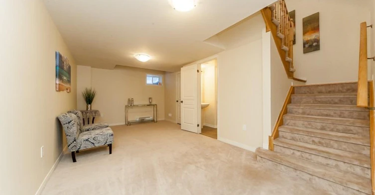 37 Comfort Way, Whitby, ON, L1N 0K5 - 3