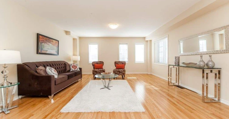 37 Comfort Way, Whitby, ON, L1N 0K5 - 6