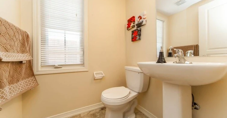 37 Comfort Way, Whitby, ON, L1N 0K5 - 12