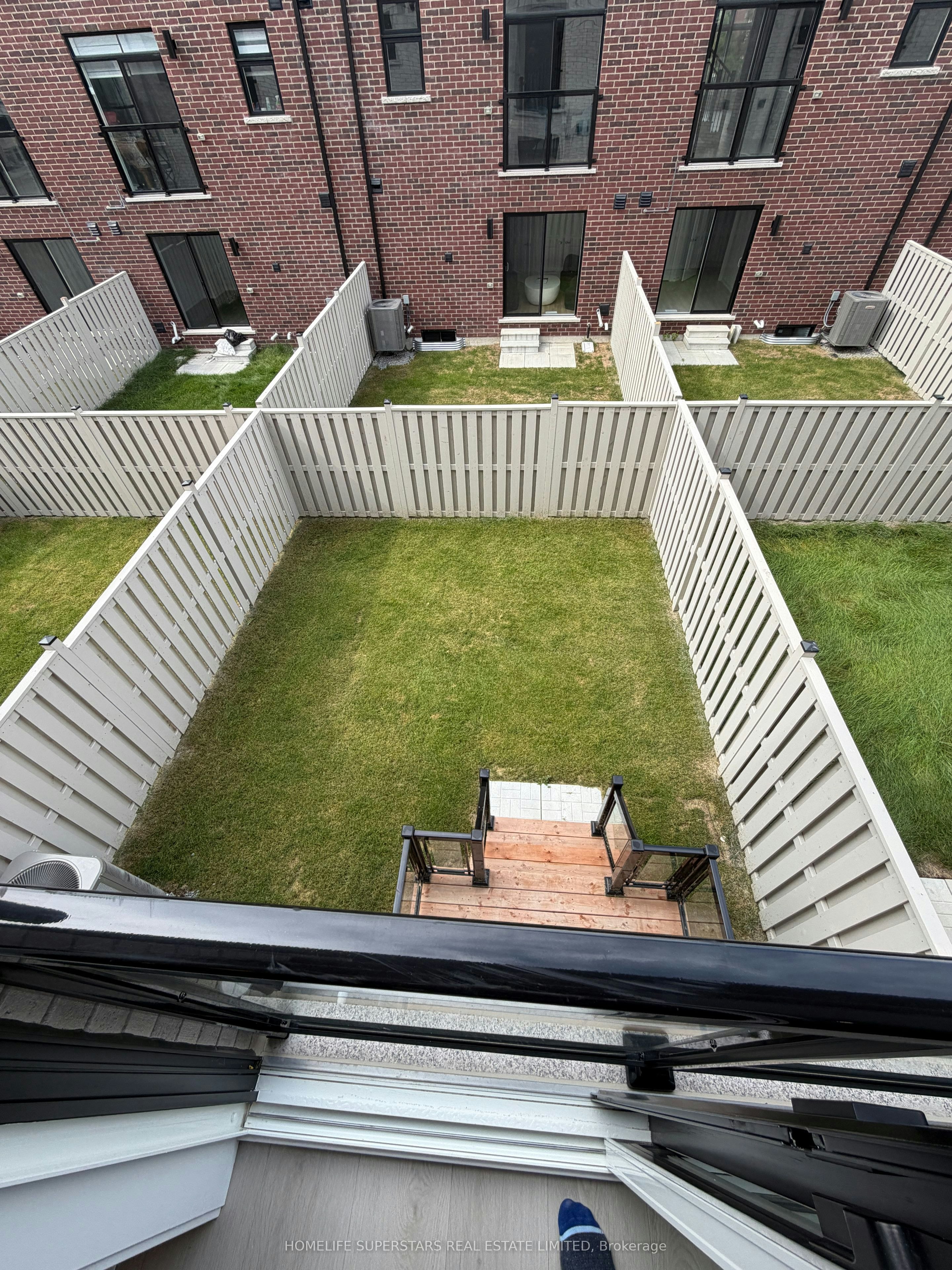 48 Danielle Moore Circle, Toronto, ON, M1P 0G9 - 15