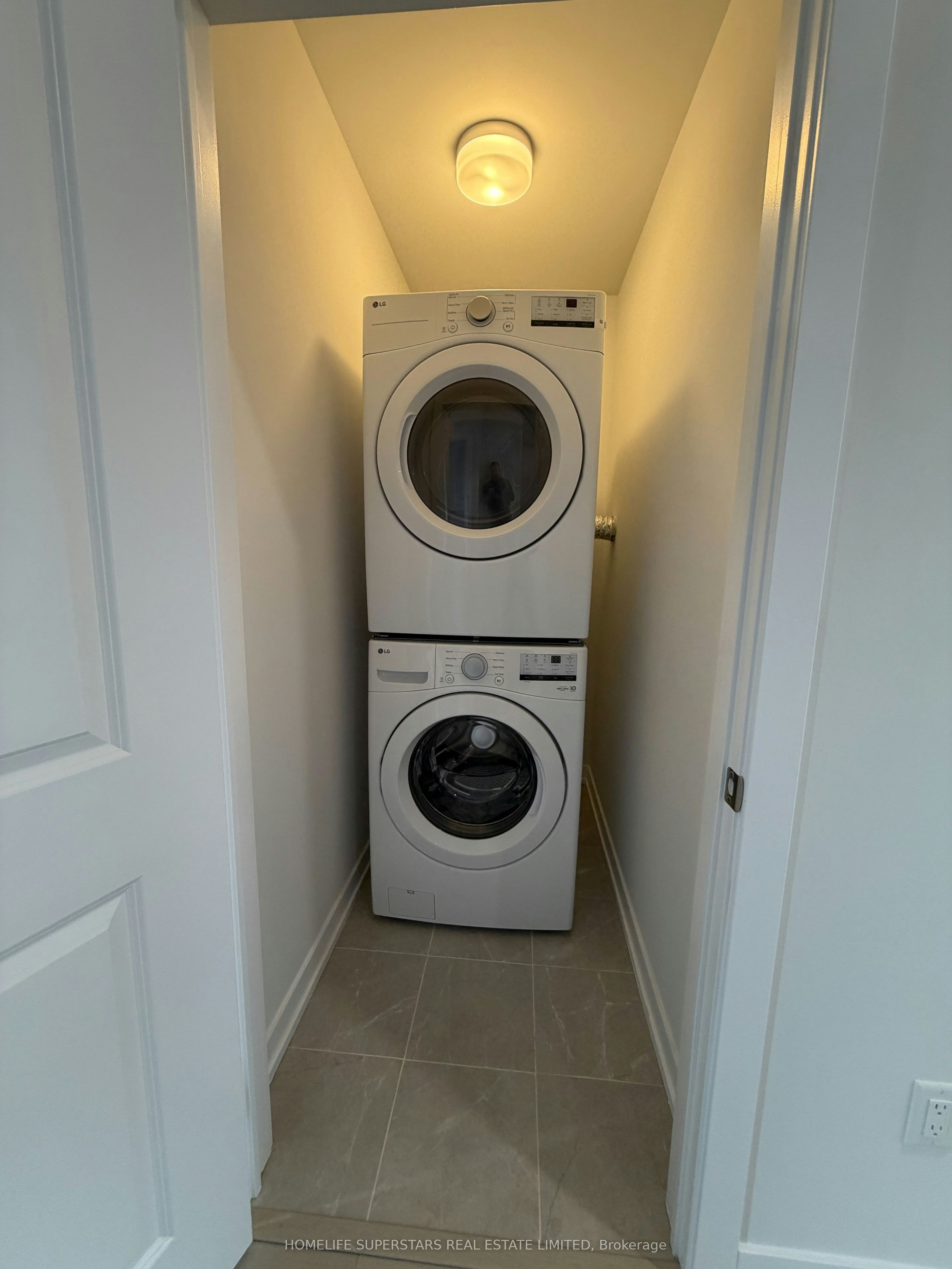 48 Danielle Moore Circle, Toronto, ON, M1P 0G9 - 20