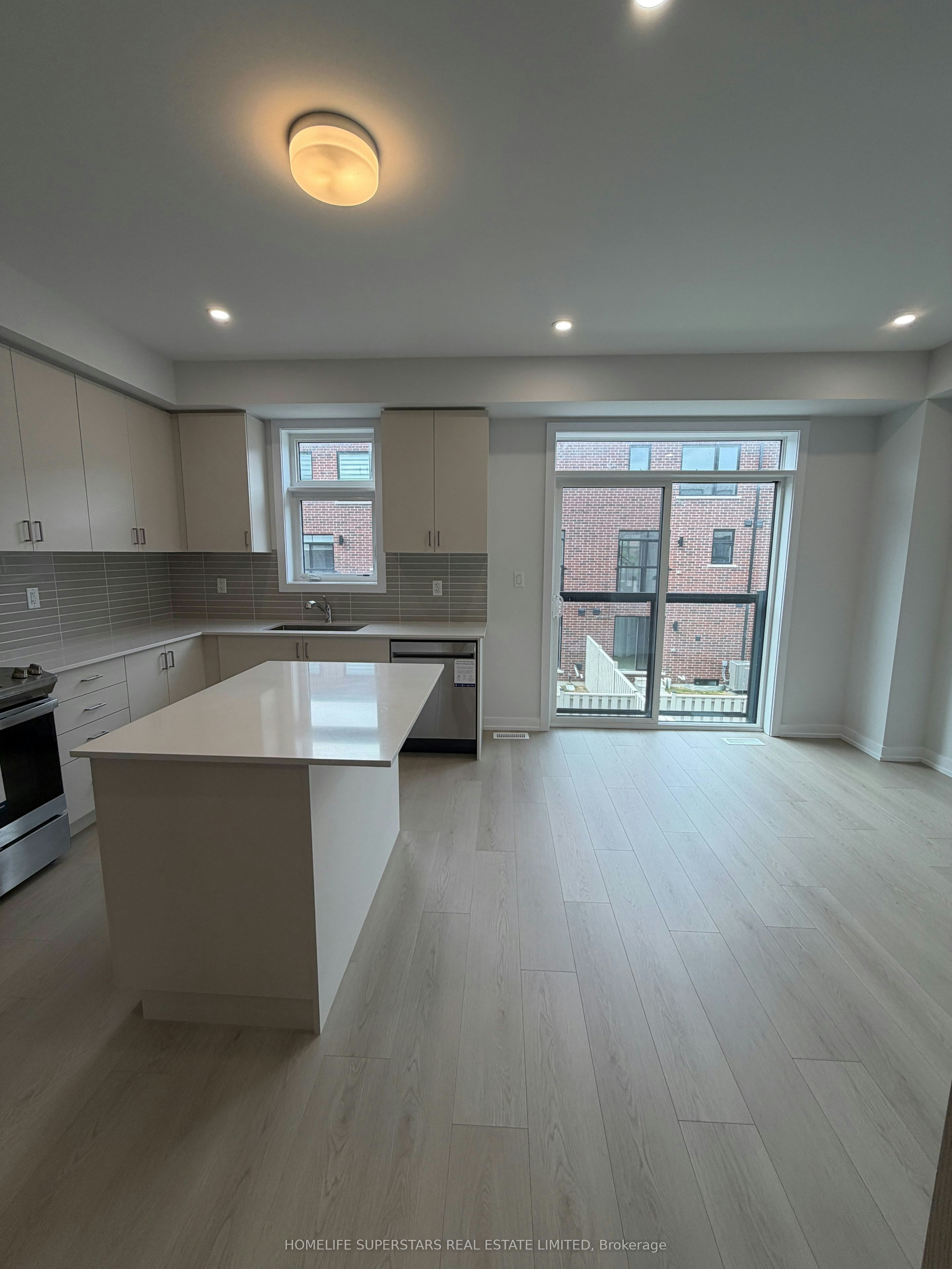 48 Danielle Moore Circle, Toronto, ON, M1P 0G9 - 10