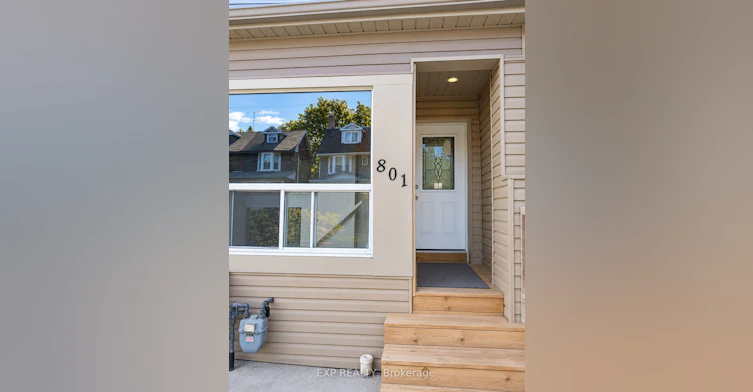 Lower-801 Pape Avenue, Toronto, ON, M4K 3T2 - 7