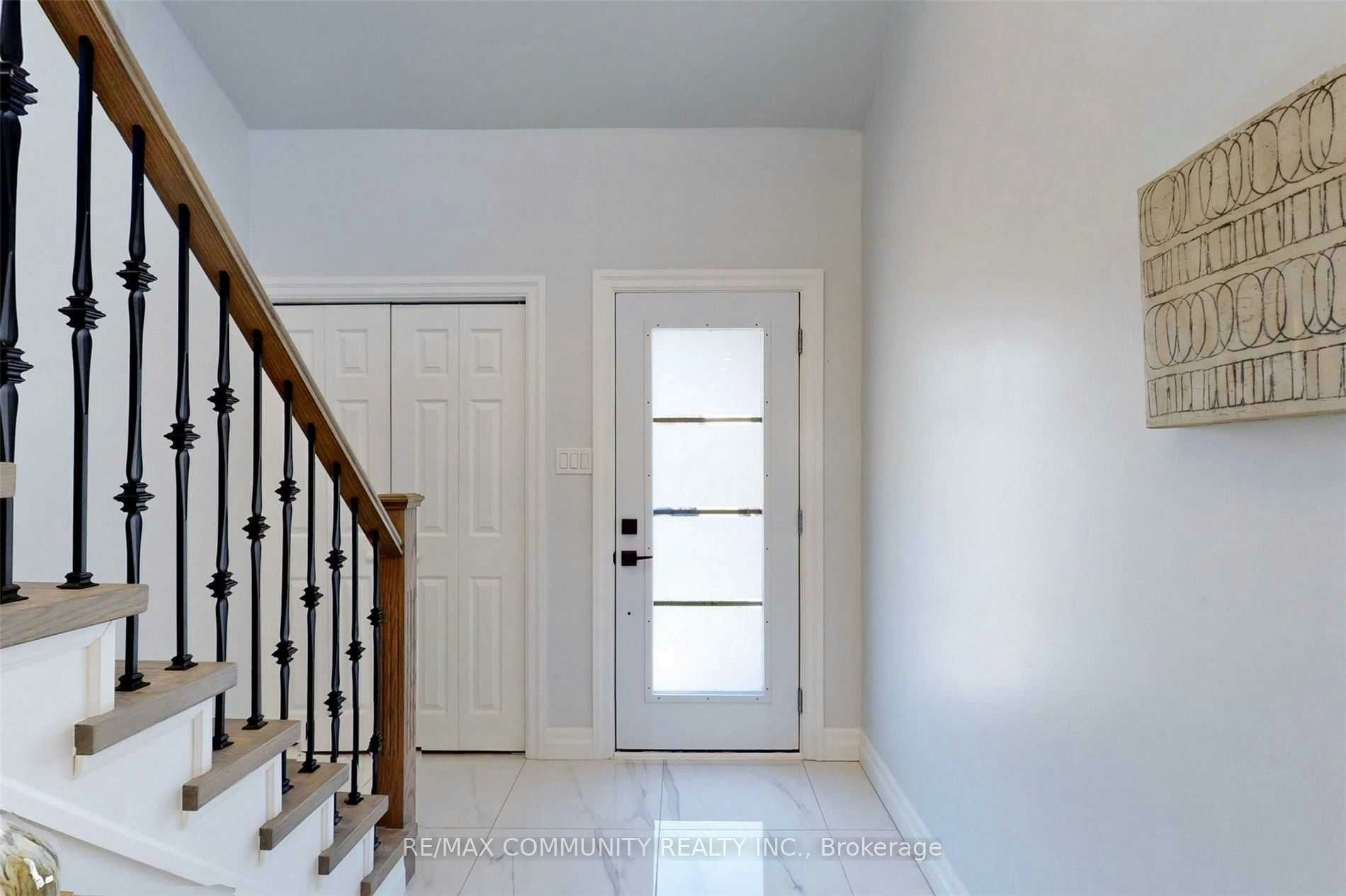 1216 Charlotte Circle, Pickering, ON, L1V 3P8 - 11