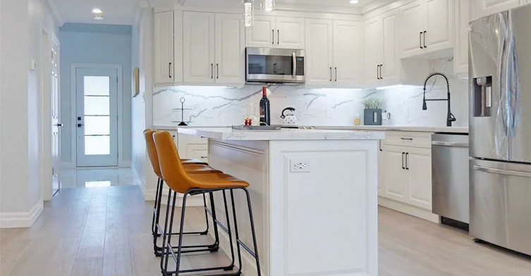 1216 Charlotte Circle, Pickering, ON, L1V 3P8 - 2