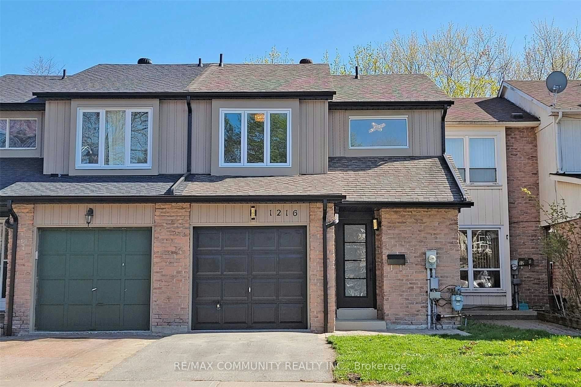 1216 Charlotte Circle, Pickering, ON, L1V 3P8 - 4