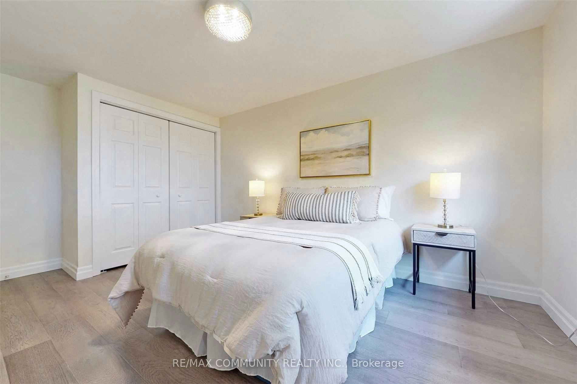 1216 Charlotte Circle, Pickering, ON, L1V 3P8 - 15
