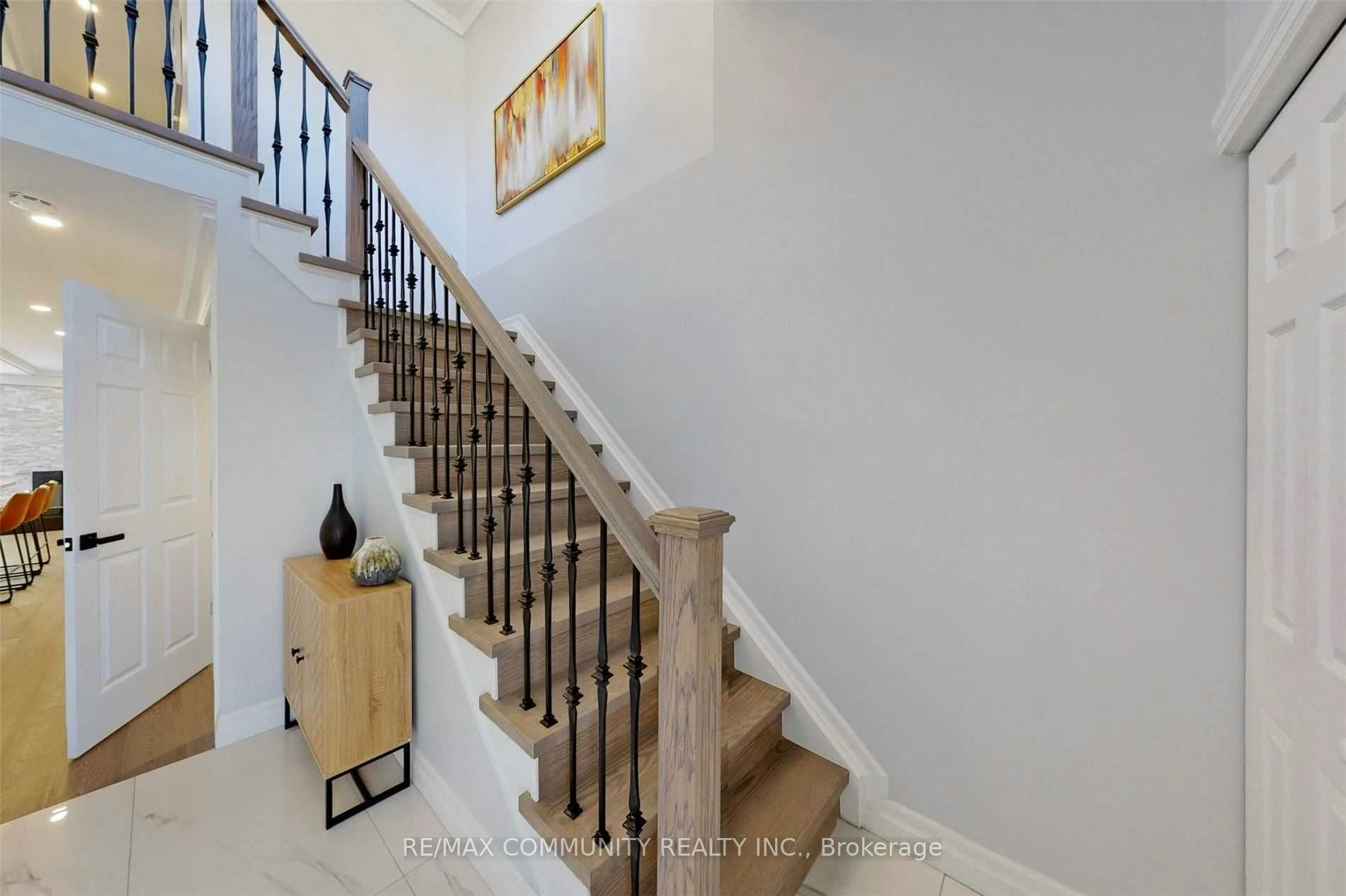 1216 Charlotte Circle, Pickering, ON, L1V 3P8 - 12