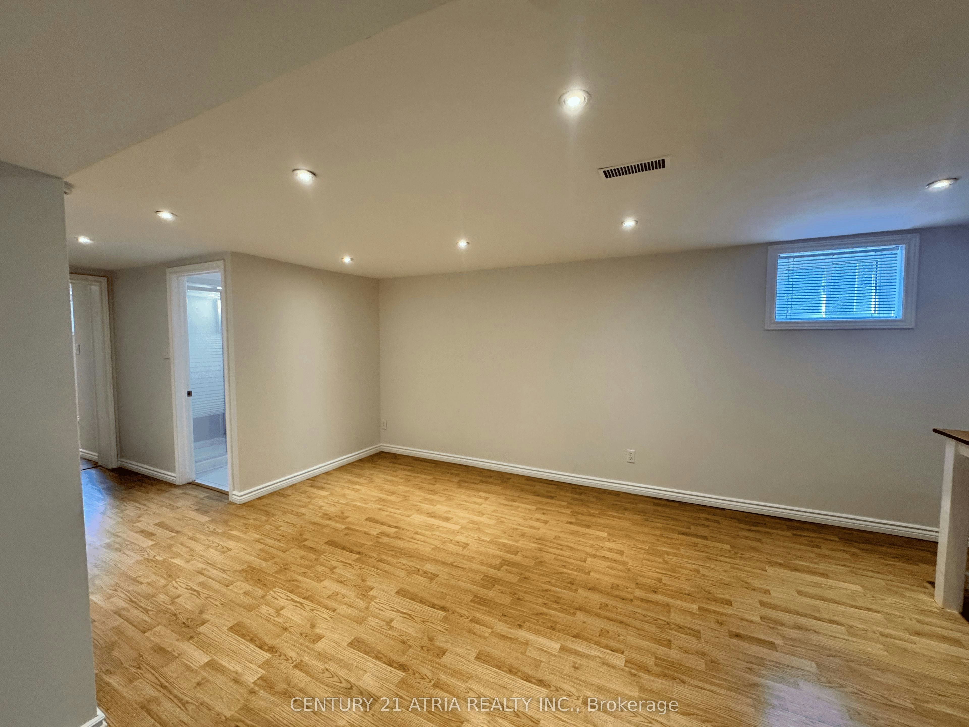 Bsmt-28 Willowhurst Crescent, Toronto, ON, M1R 3R6 - 2