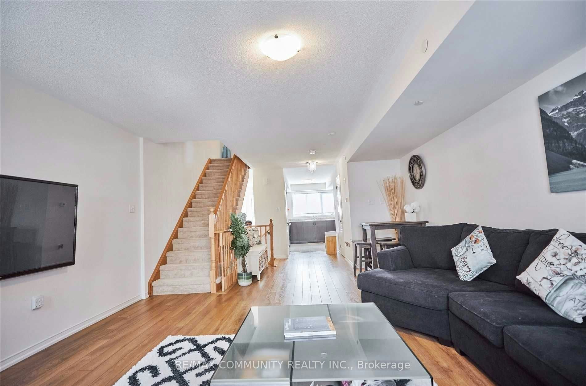 139 Giboulee Path, Oshawa, ON, L1L 0M7 - 6