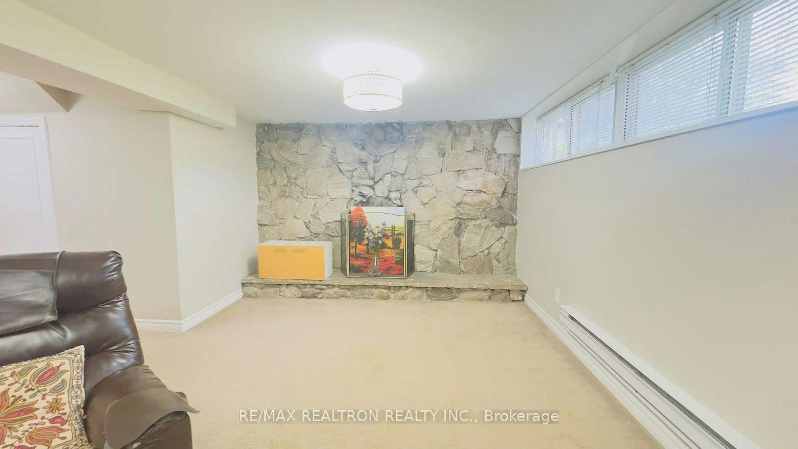 Bsmnt-124 Thicketwood Drive, Toronto, ON, M1J 2A3 - 14