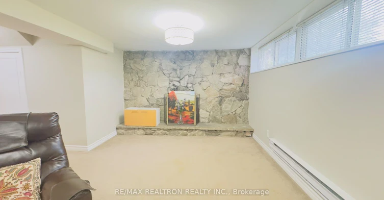 Bsmnt-124 Thicketwood Drive, Toronto, ON, M1J 2A3 - 14