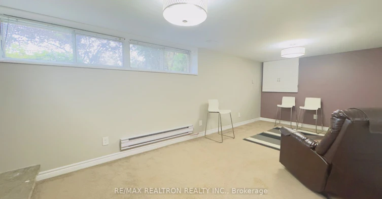 Bsmnt-124 Thicketwood Drive, Toronto, ON, M1J 2A3 - 2
