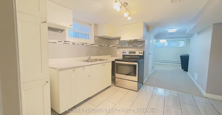 Bsmnt-124 Thicketwood Drive, Toronto, ON, M1J 2A3 - 13