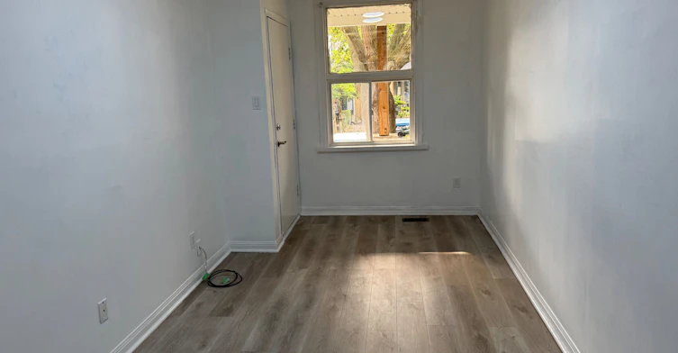 Main Floor-57 Hiawatha Road, Toronto, ON, M4L 2X7 - 2
