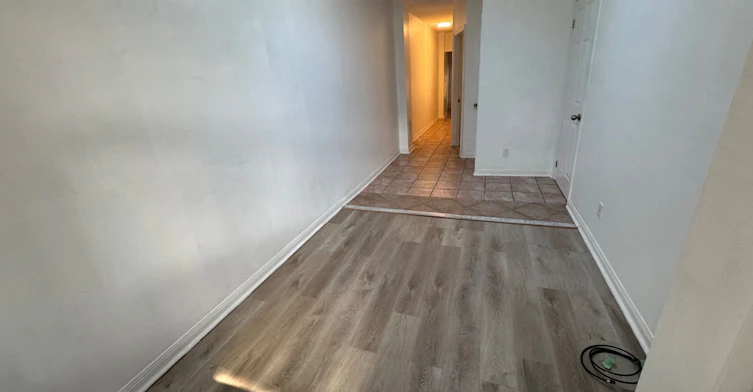 Main Floor-57 Hiawatha Road, Toronto, ON, M4L 2X7 - 3