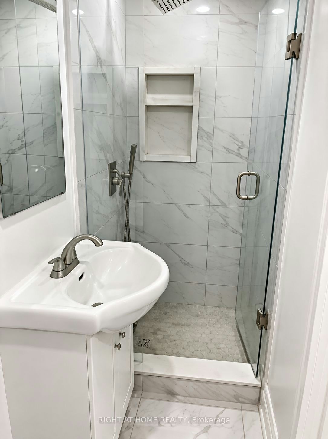 LOWER-59 Marblemount Crescent, Toronto, ON, M1T 2H5 - 13