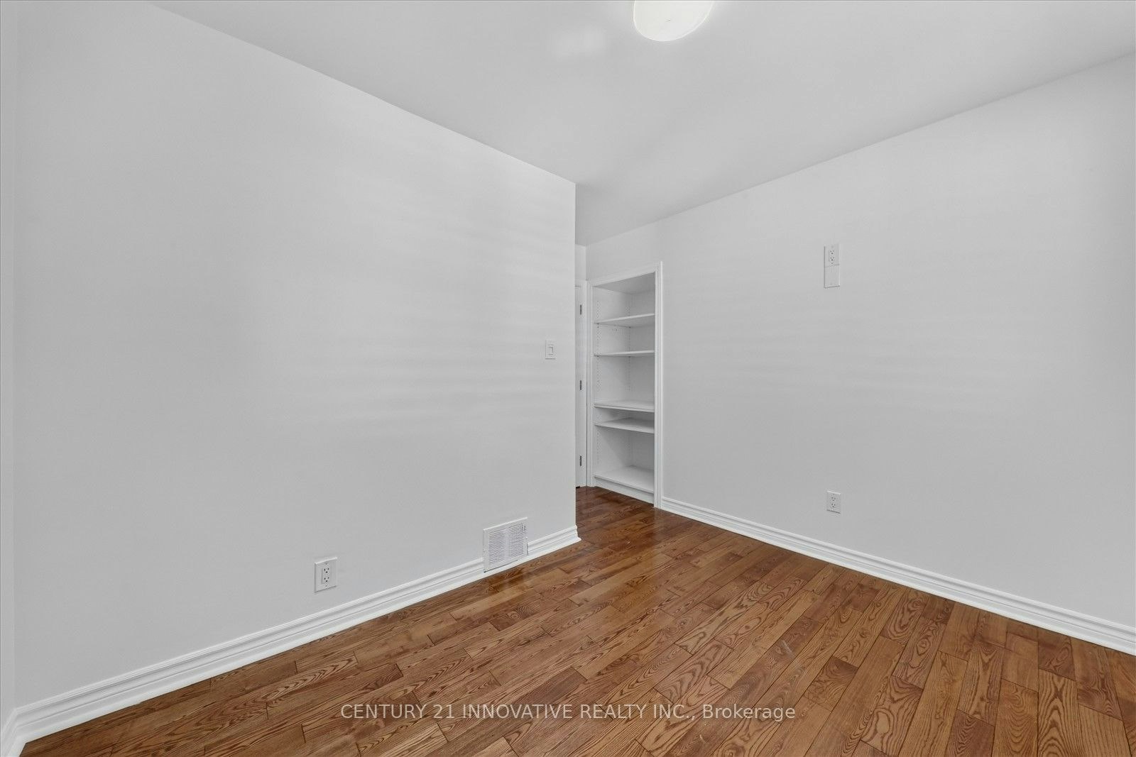 Main-68 Cree Avenue, Toronto, ON, M1M 1Z6 - 13