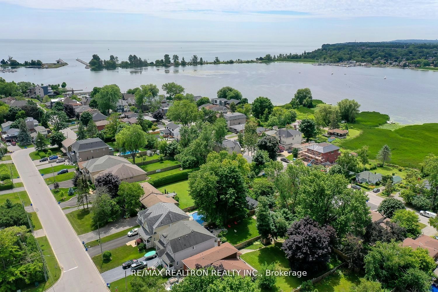 809 Fairview Avenue, Pickering, ON, L1W 1M7 - 3